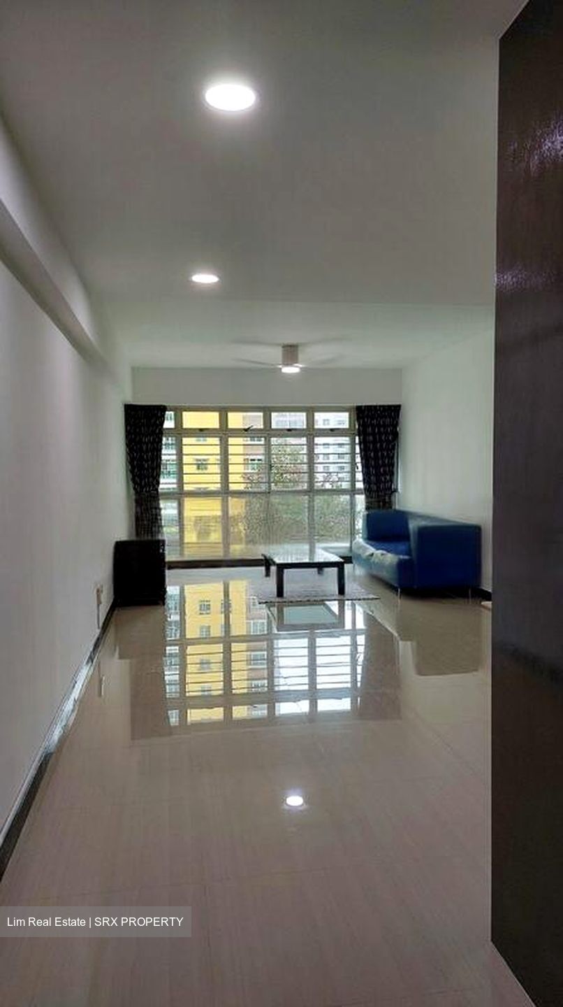 Blk 648 Eastdale (Punggol), HDB 5 Rooms #594904751